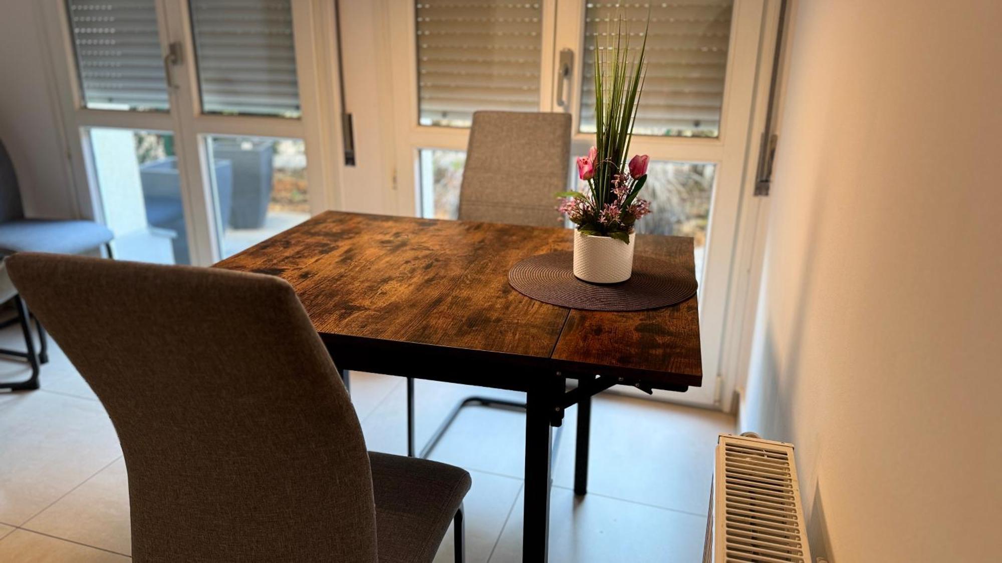 Sonnige Wohnung Im Zentrum Mit Terrasse U Tiefgarage - Netflix & Prime Leipzig Bagian luar foto