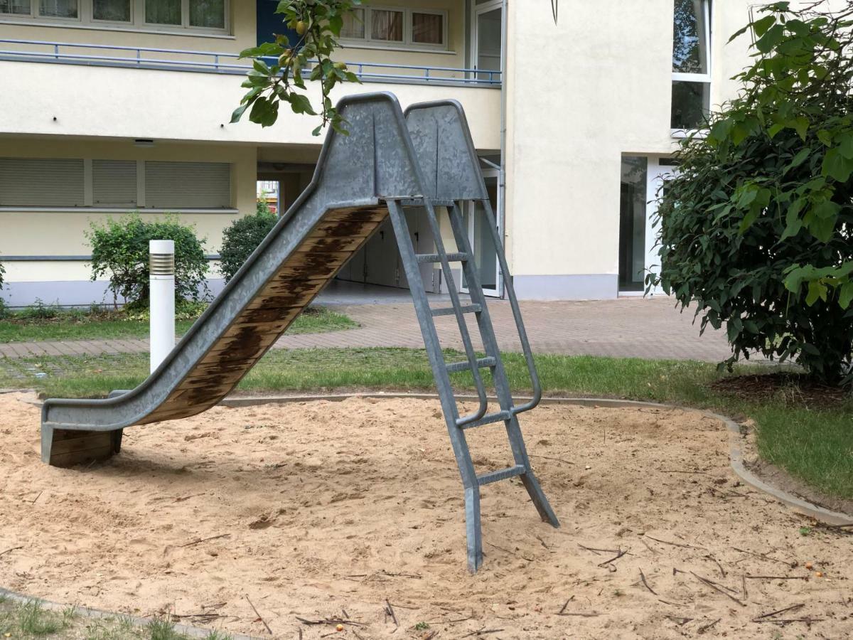 Sonnige Wohnung Im Zentrum Mit Terrasse U Tiefgarage - Netflix & Prime Leipzig Bagian luar foto