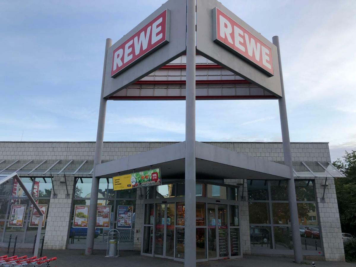 Sonnige Wohnung Im Zentrum Mit Terrasse U Tiefgarage - Netflix & Prime Leipzig Bagian luar foto